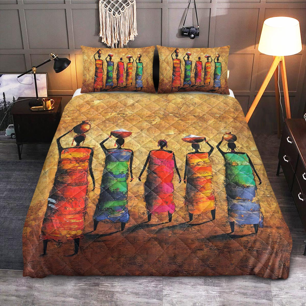 BWM African Women  Quilt Bedding Set
