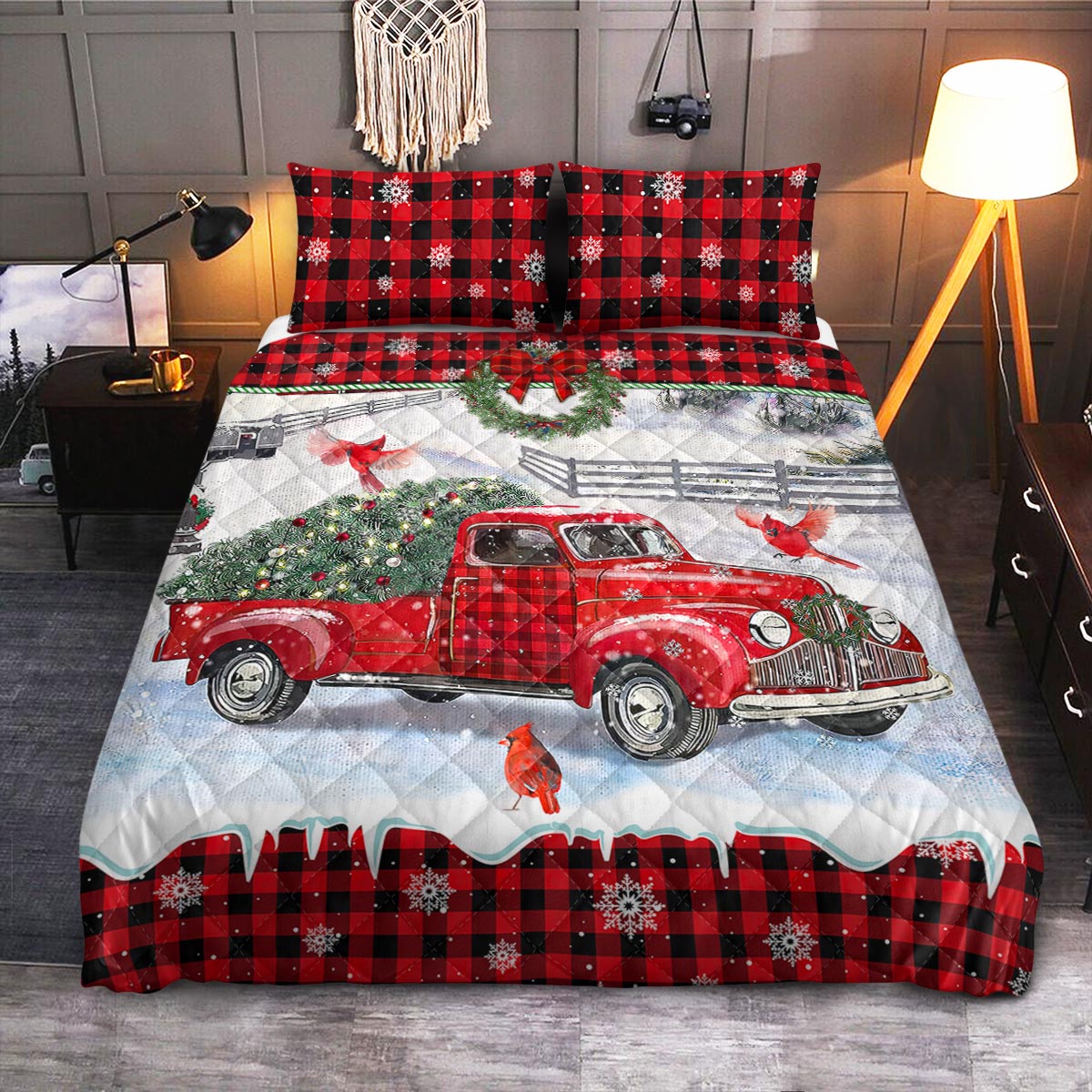 Cardinal Christmas Tartan Red Truck  Quilt Bedding Set