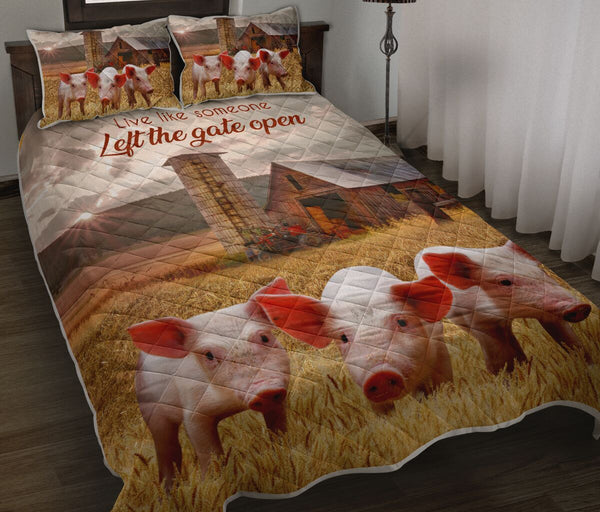 Farmer Pig Field Quilt Bed Set - Love Quilt Bedding Set