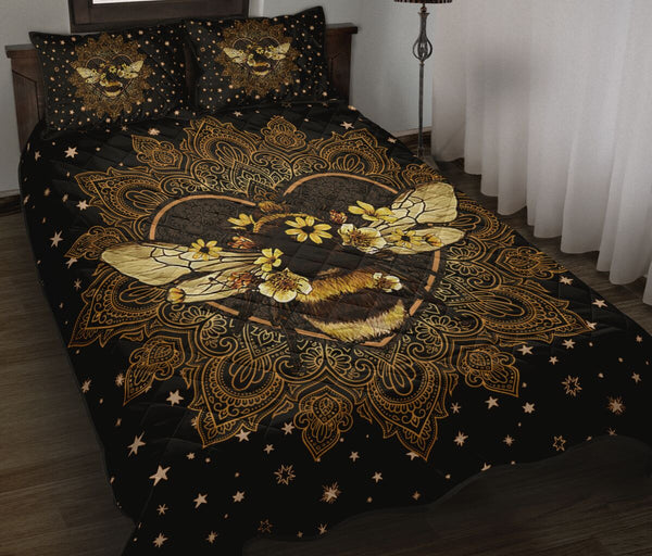 Bee Mandala Gold Art Style Quilt Bed Set - Love Quilt Bedding Set