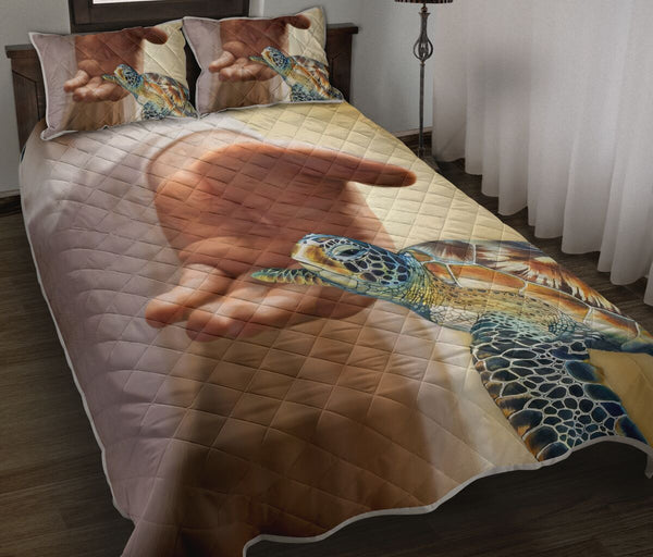 Turtle Hand Jesus Quilt Bed Set - Love Quilt Bedding Set