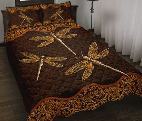 Dragonfly Wood Carving Quilt Bed Set - Love Quilt Bedding Set