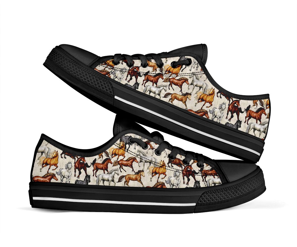 Horse Pattern Low Top  Black Shoes