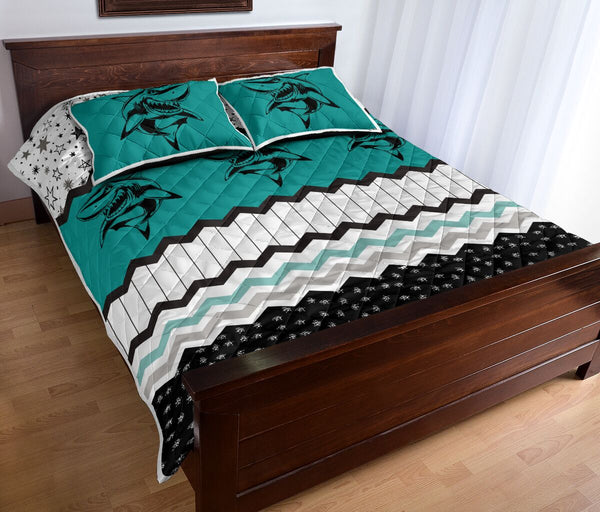 Shark Footprint Pattern Quilt Bed Set - Love Quilt Bedding Set