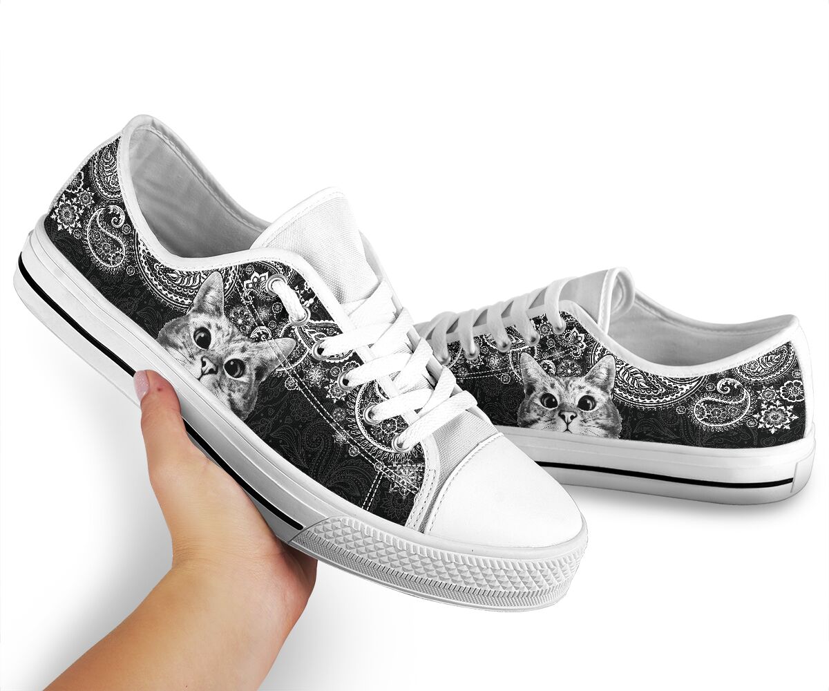 Cat Paisley Black White Low Top  Shoes