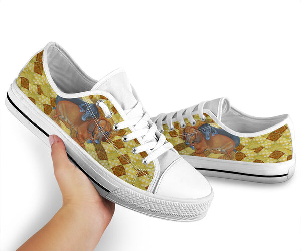 Dachshund Couple - Low Top Shoe - Love Love Top Shoes