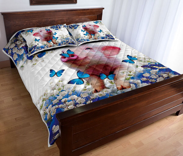 Pig Blue And White Flowers Vertical - Love Quilt Bedding Set