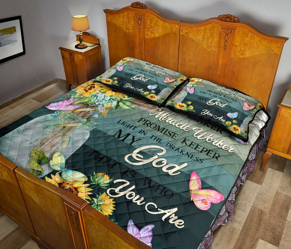 Butterfly Way Maker Miracle Worker Quilt Bed Set - Love Quilt Bedding Set