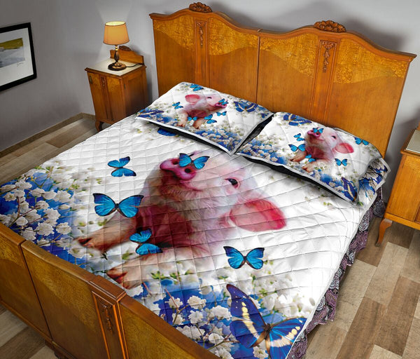 Pig Blue And White Flowers Vertical - Love Quilt Bedding Set