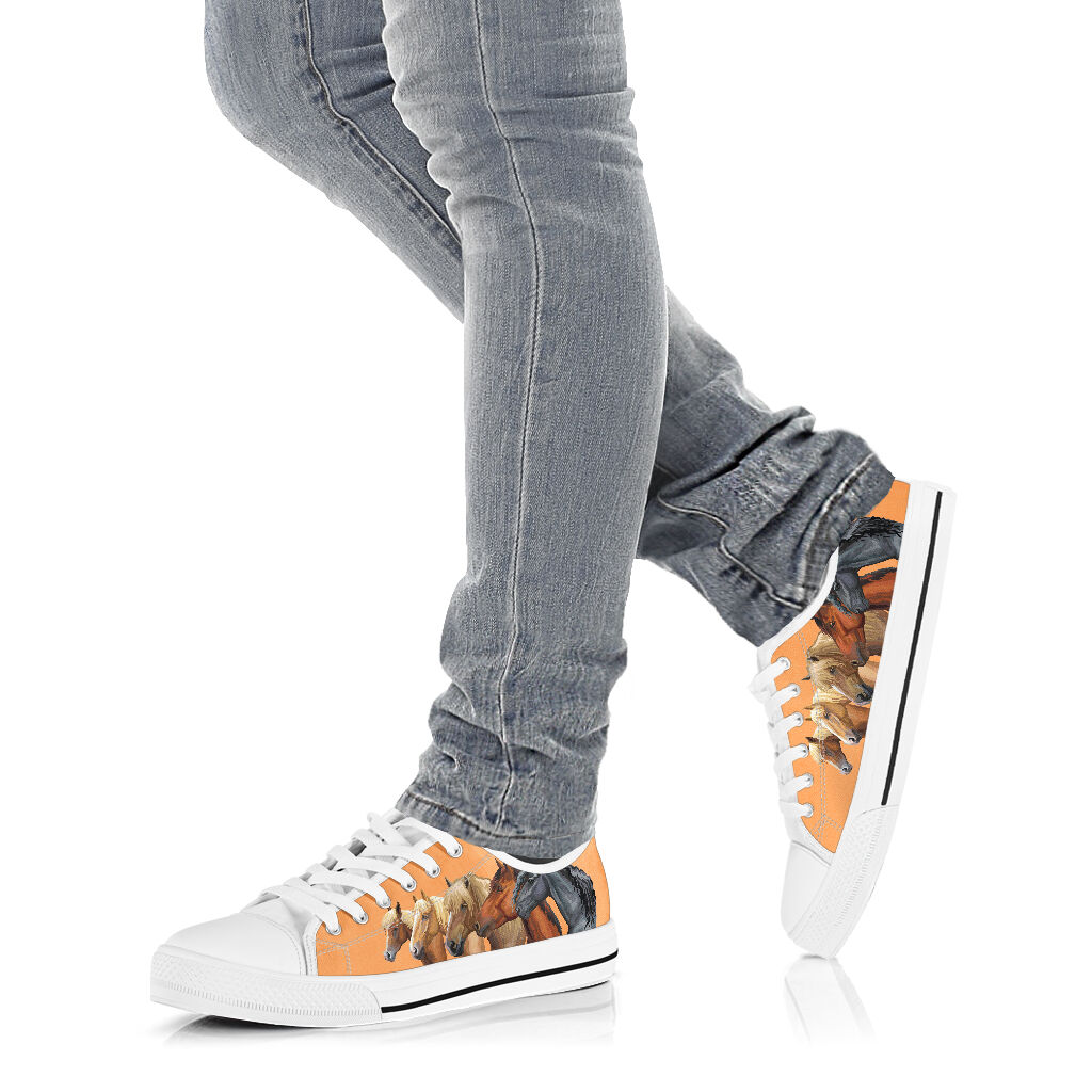 Horse - Its A Neigh Point Low Top Shoes