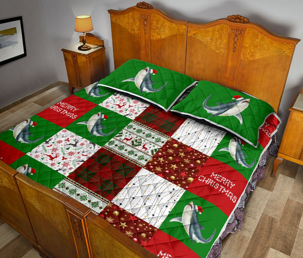 Shark Merry Christmas Pattern Style Quilt Bed Set - Love Quilt Bedding Set