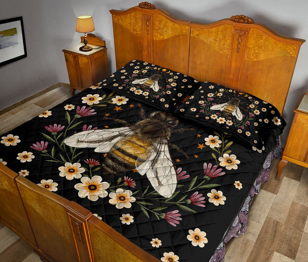 Bee Flower Quilt Bed Set - Love Quilt Bedding Set