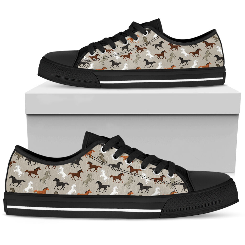 Horse Pattern Black Sole Low Top Shoes