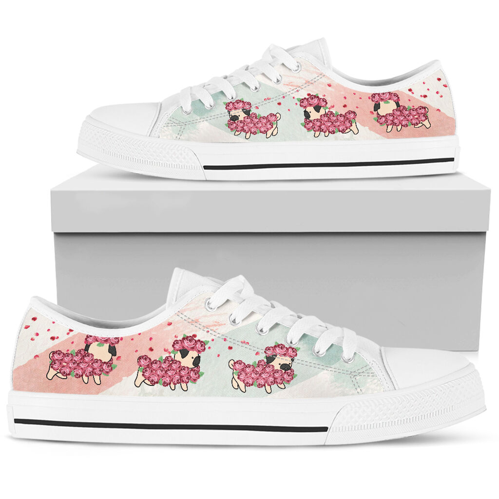 Pug Flower - Low Top 811978