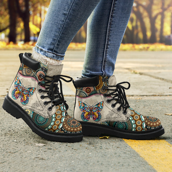 Butterfly - Vintage Mandala Asboot Sky - Love All Season Boots