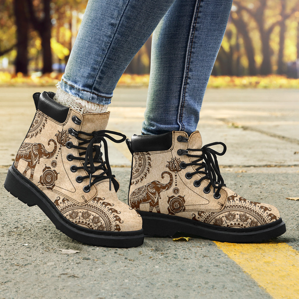 Elephant - Stylized Decorated Asboot Sky - Love All Season Boots
