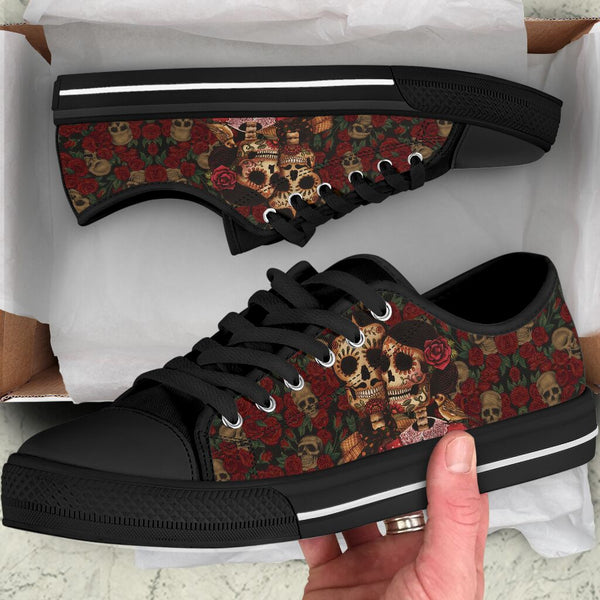 Skull Couple Rose Low Top Shoe - Love Low Top Shoes