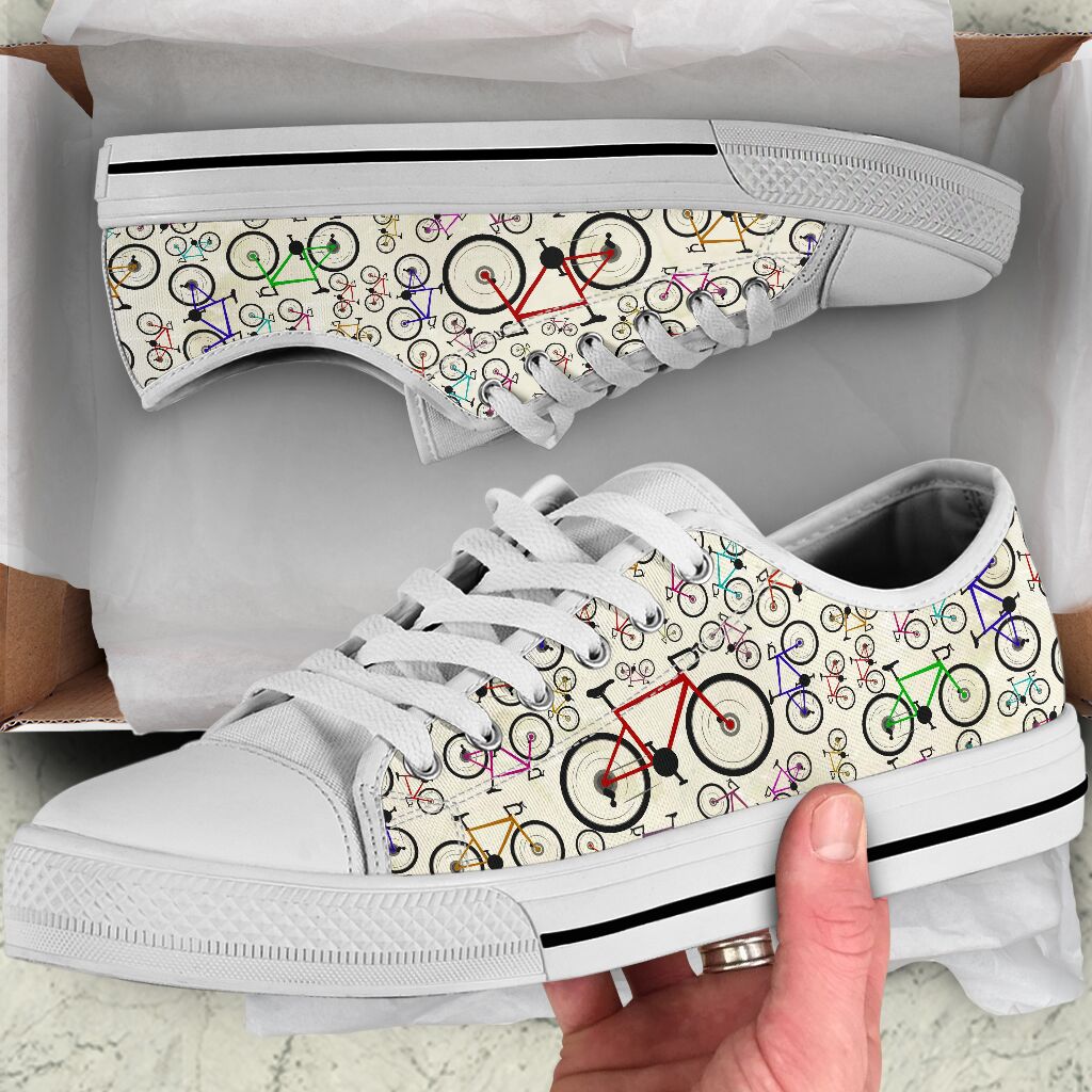 Cycling Color Pattern - Low Top Shoe - Love Love Top Shoes