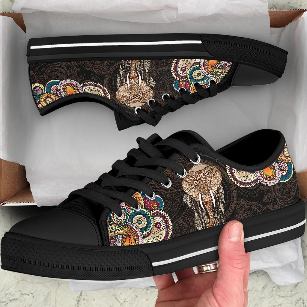 Elephant Henna Paisley Low Top Black Shoes