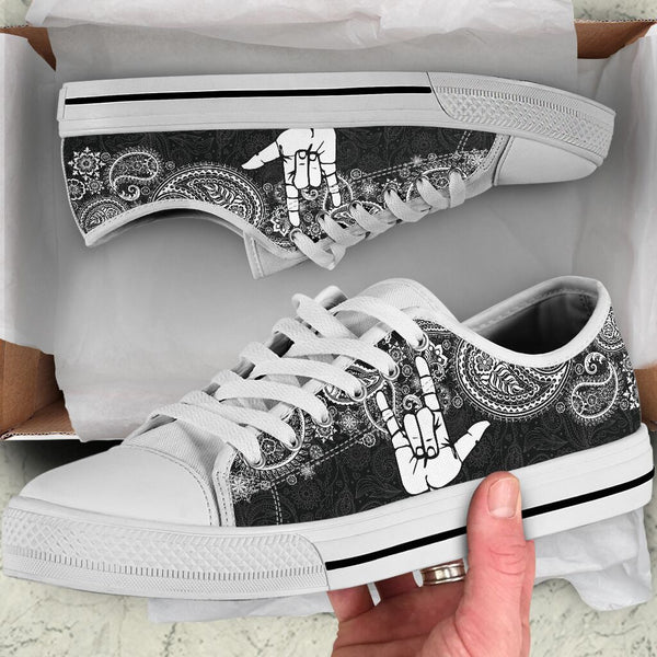 Sign Language Paisley Black White Low Top Shoes