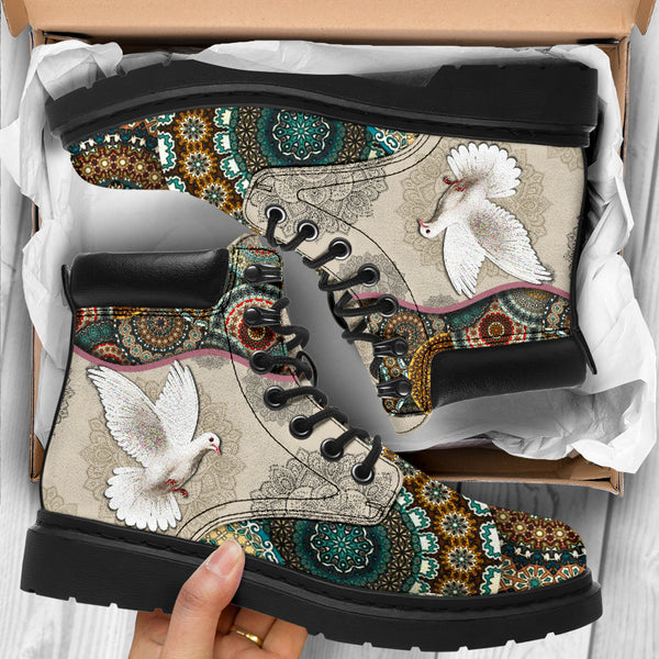 Dove - Vintage Mandala Asboot Sky - Love All Season Boots